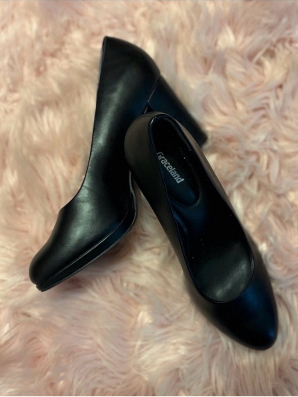 Graceland Black Smooth Block Heel Pumps